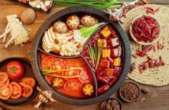 有哪些旋转小火锅加盟店？九玺炉旋转火锅、围辣小火锅、尚百味旋转小火锅